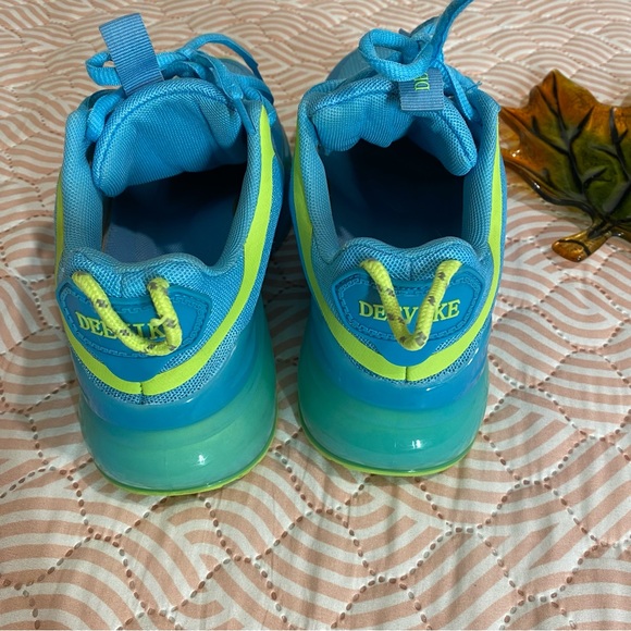 DEEVIKE RUNNING SHOES WOM
SLIP ATHLETIC
FASHION SNEAKERS Size 35 - Picture 8 of 12